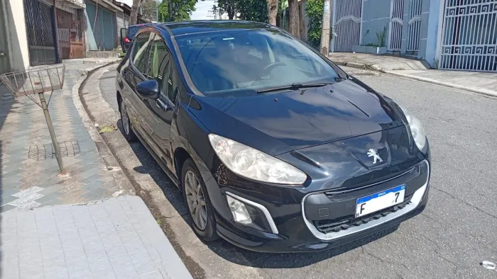 Peugeot 308 Allure 1.6 Flex 16V 5P Mec. 2013