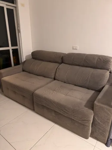 Sofá 4 lugares
