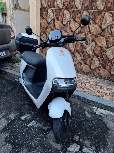 Moto Elétrica - Leia o Anúncio