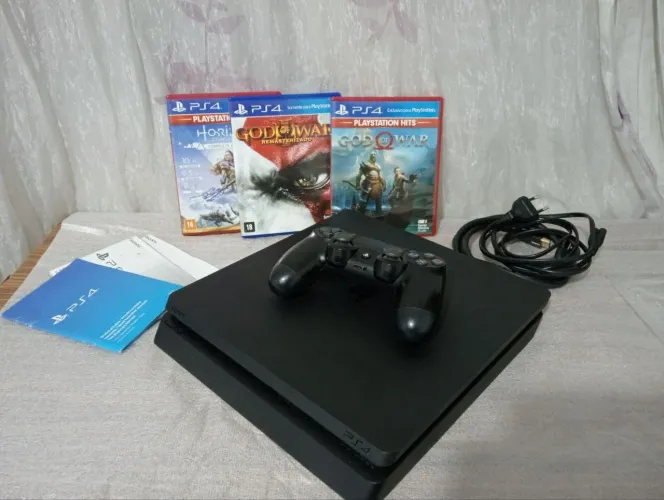 Ps4 Slim 500gb + 3 jogos