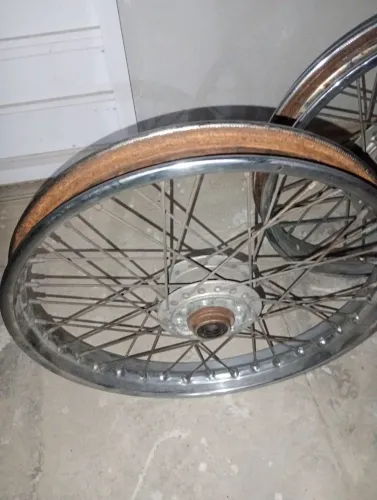 Rodas para fan 150