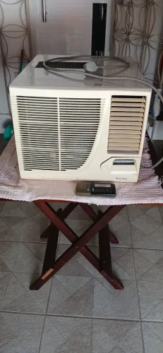 Ar condicionado 10000btus 127v com controle remoto