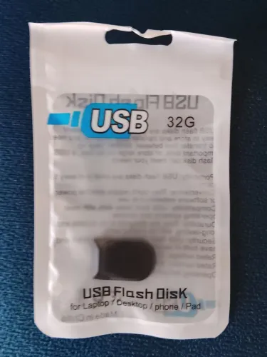 Pen Drive Especial 32 Gigabytes - Metálico