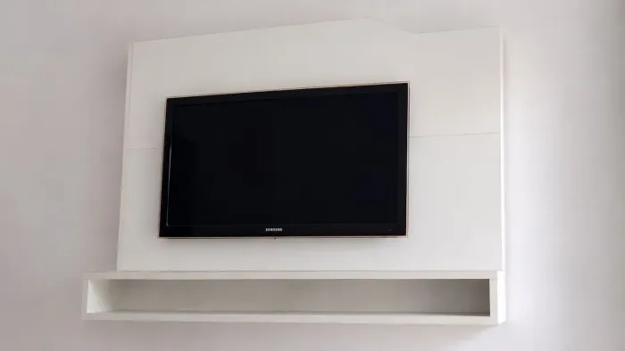 TV Samsung com Painel Branco - Muito Conservados
