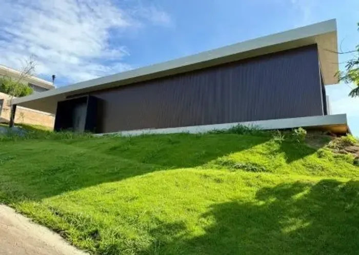 Casa com 4 dormitórios à venda, 335 m² por R$ 2.950.000,00 - Terras de Santa Teresa - Itup