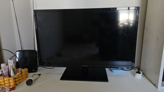 TV Panasonic LCD 32" com Antena Aquario HDTV