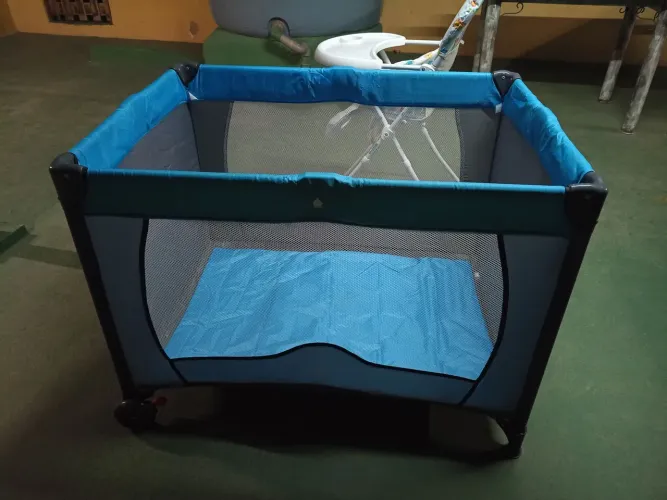 Berço portátil Baby style ótimo estado usado poucas vezes, com mala de manuseio