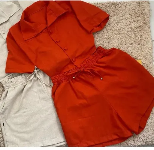 Conjunto blusa e short