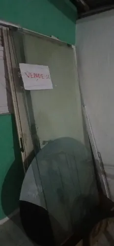 Porta de vidro + tampo de mesa preta de vidro