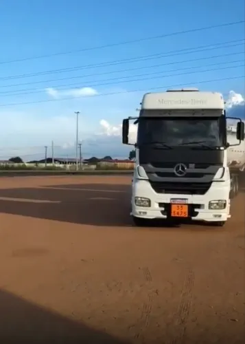 mercedes Bens 2644 traçado 4x4 novo