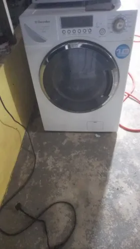 Lava e seca Electrolux lse 9kg