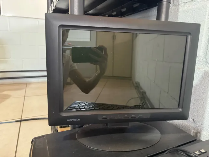 Monitor MATSUI LCD 14? Widescreen