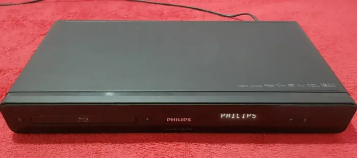 Aparelho De Blu-Ray Philips BDP3000 (Liga Mas Não Ejeta / Para Reparo)