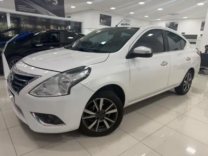 Nissan Versa SL 1.6 16V Flexstart 4P Aut. 2020