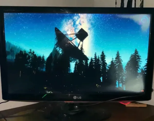 Monitor LG 22 pol - Funcionando - Aceito cartão na retirada