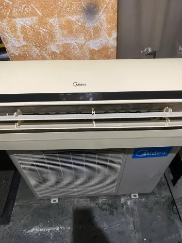Ar condicionado Midea 24.000 Btus Convencional