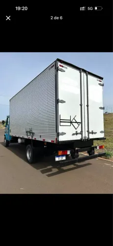 TRABALHAMOS COM TRANSPORTE E SERVIÇOS DE FRETES E MUDANÇAS