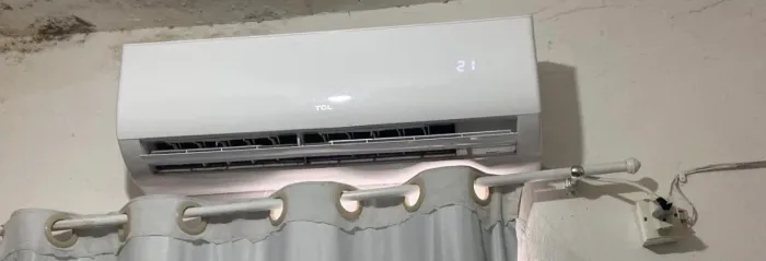 Vendo ar-condicionado da TCL 9mil Btu 