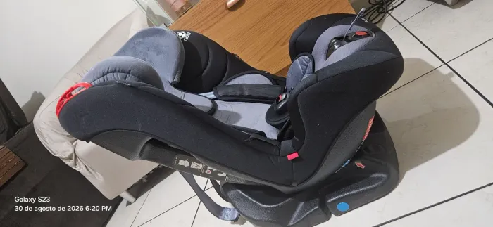 Cadeirinha de carro Safety até 25kg 4 posições