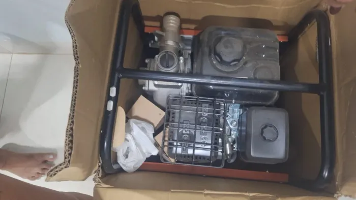 MOTOBOMBA A GASOLINA