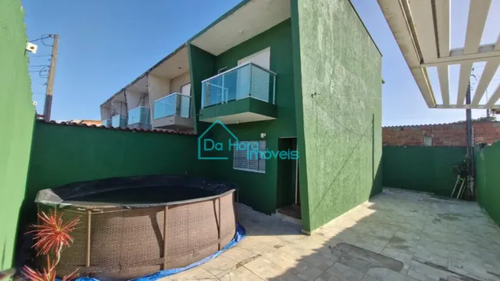 aproveite essa oportunidade, sobrado com 2 quartos, 3 vagas de garagem a venda em mongaguá