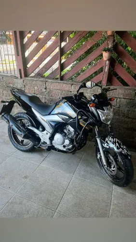 Moto fazer