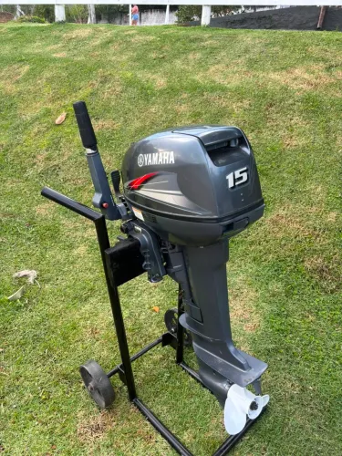 Motor de popa 15 hp Yamaha 