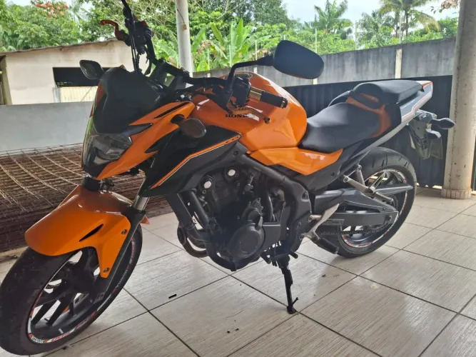 Honda CB500F 