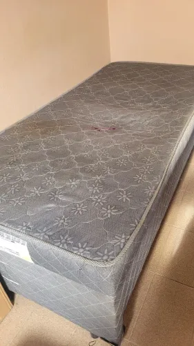 Cama baú de solteiro (Para reparo)