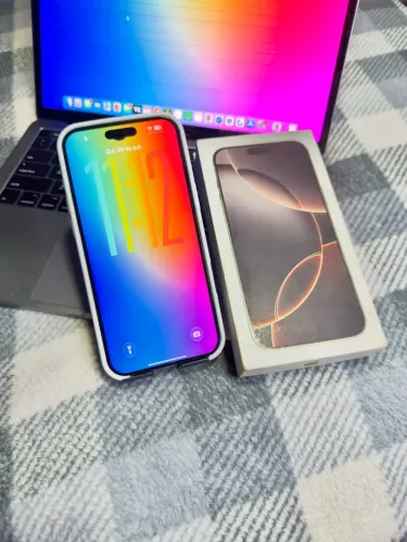 iPhone 16 pro Max 256gb desert! 