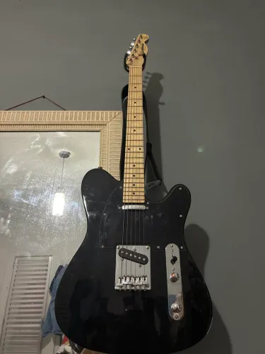 Guitarra Waldemar
