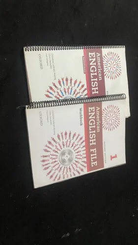 Livro inglês "english file"