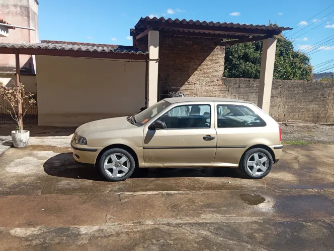 Volkswagen Gol GERAÇÃO III 1.8 MI 8V GASOLINA MEC. 2P 2001