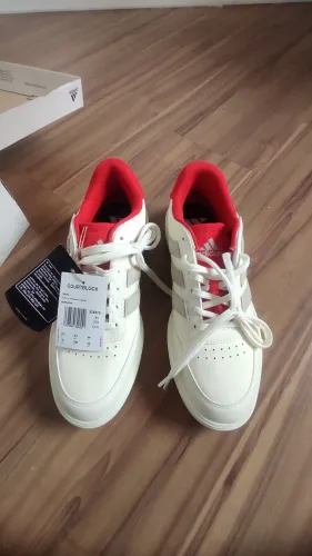 Tênis Adidas Courtblock 42 Off White+Vermelho (Novo Nunca Usado)