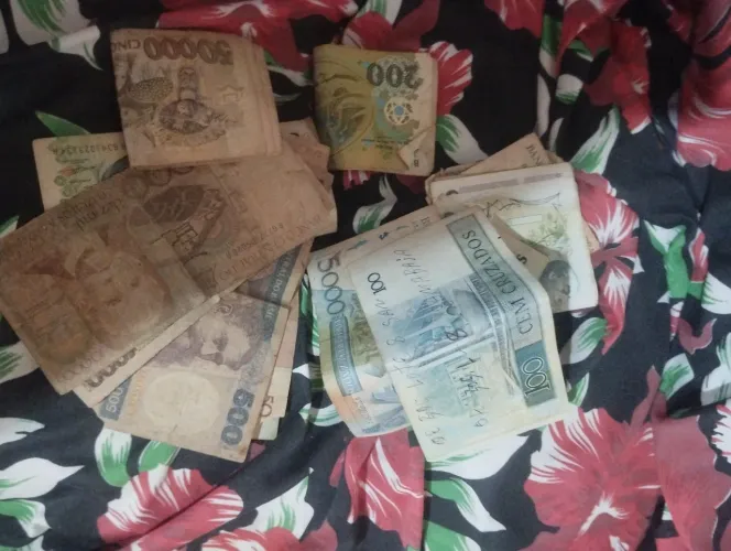 Vendo notas antigas pra colecionador 