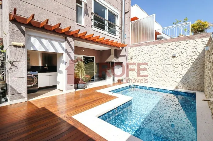 Casa com piscina nova recém reformada à venda na Chácara Monte Alegre - 345m² 3 suítes 5 v