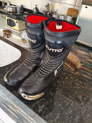 Bota Tutto Moto Masculina Nº 42 - Usada