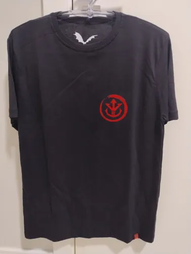 Camisetas ponta de estoque
