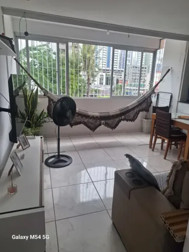 APARTAMENTO À VENDA/BOA VIAGEM