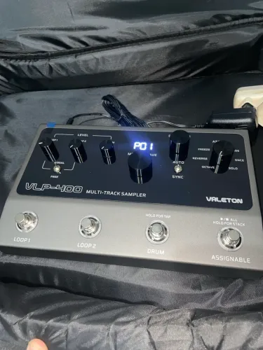 Valeton VLP-400 Looper Dual com Drum Machine e Efeitos Integrados