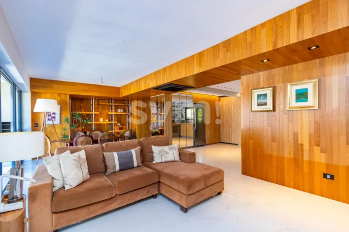 Apartamento 3 Suítes - 3 vagas - Hugo Lange