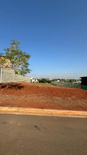 Terreno à venda por R$450.000,00 no Condomínio Parque Fortaleza I em Nova Odessa/SP