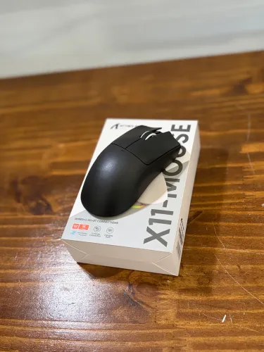 Mouse Attack Shark X11 preto, novo, lacrado