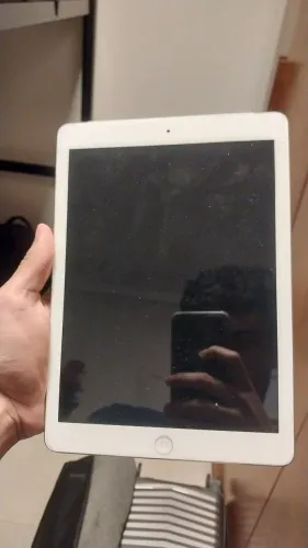 iPad Air 1st Generation 2013 A1475 9.7 16gb Prata