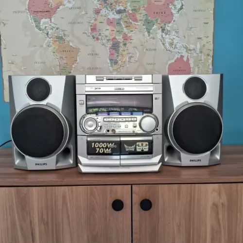 Som Philips FW C38/19 c/ caixas originais