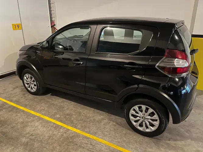 Fiat Mobi Like 1.0 Fire Flex 5P. 2022