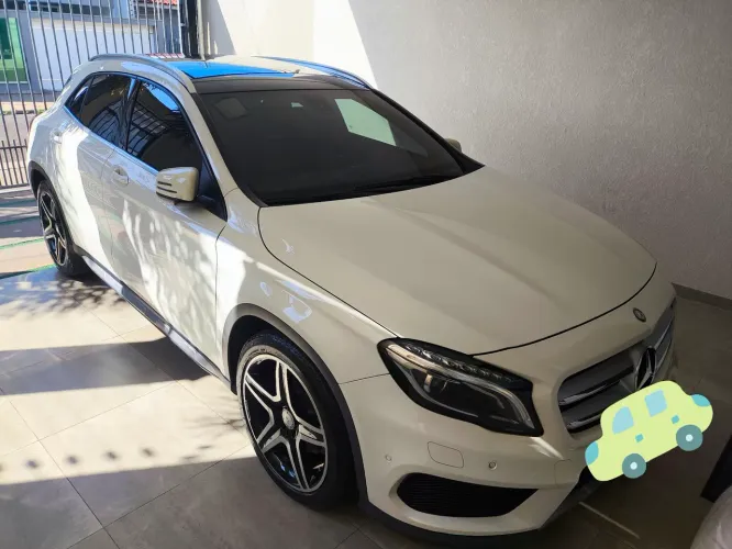 Mercedes-Benz GLA 250 Sport 2.0 TB 16V 4X2 211cv Aut. 2015