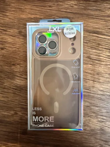 Capa Case Iphone 17 Pro Max Marrom Less is More - LXE