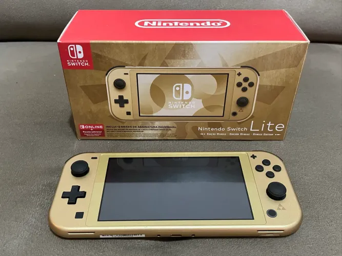 Nintendo Switch Lite - Zelda - Usado