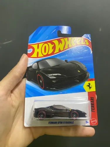 Hotwheels Ferrari sf90 preta
